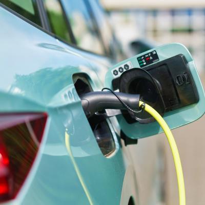 peugeot-2008-electrique