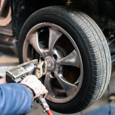 sens-de-rotation-pneu-sans-fleche